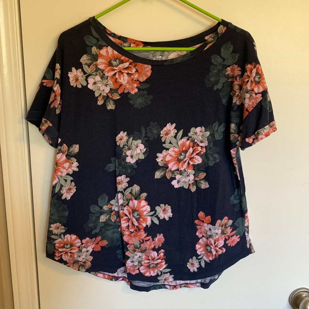 Maurices scooped neck t-shirt.